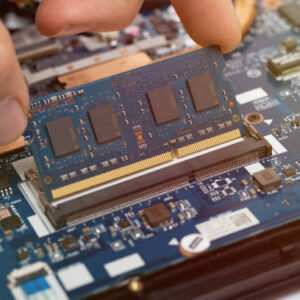 ოპერატიული ლეპტოპის